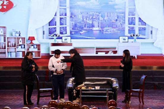 08E3182039621692969D7F439BA8949F